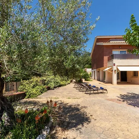 Semesterbostad Mas Arboc By Interhome *